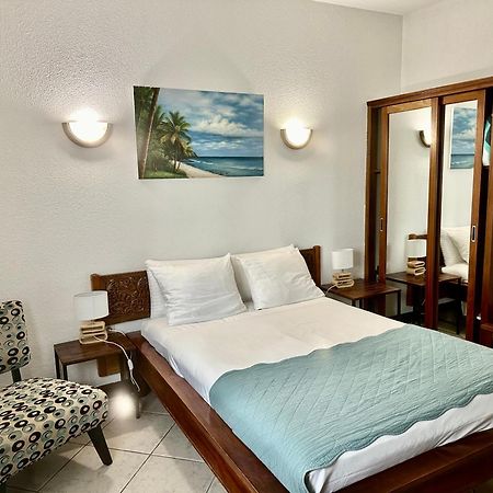 Hotel Residence Le Phoenix Saint Pierre Eksteriør billede
